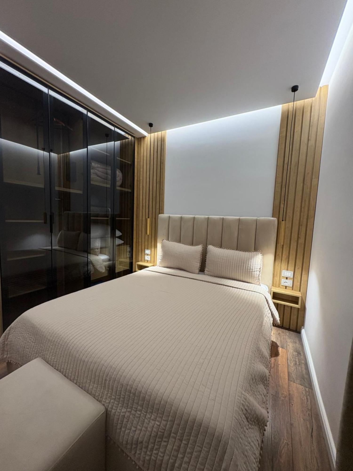 Alajs Apartament Vlorë Εξωτερικό φωτογραφία